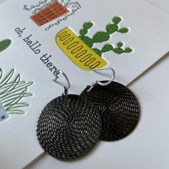 Vintage Earrings-4 Pairs - Picture 5 of 5